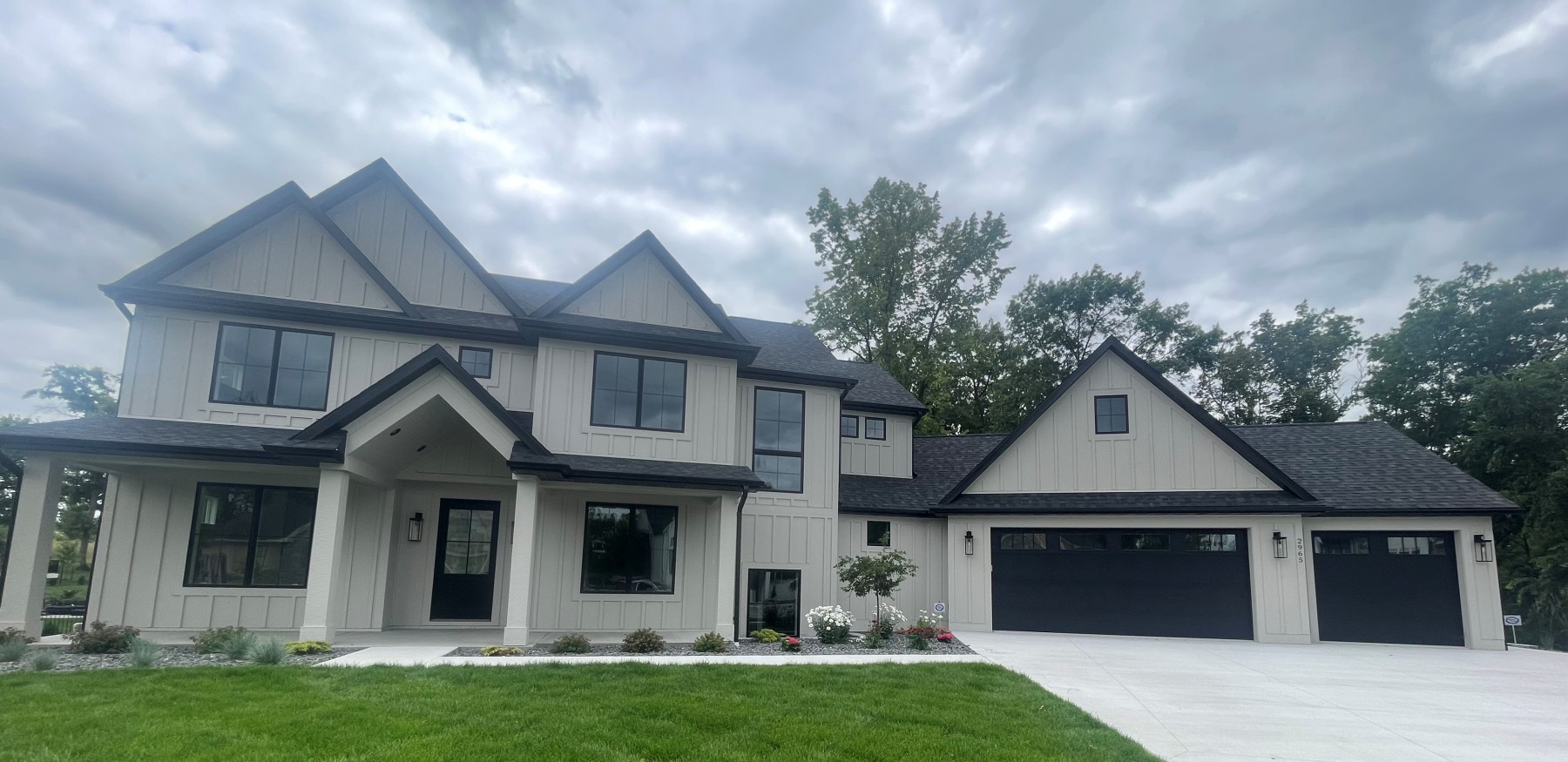 quality-overhead-door-11