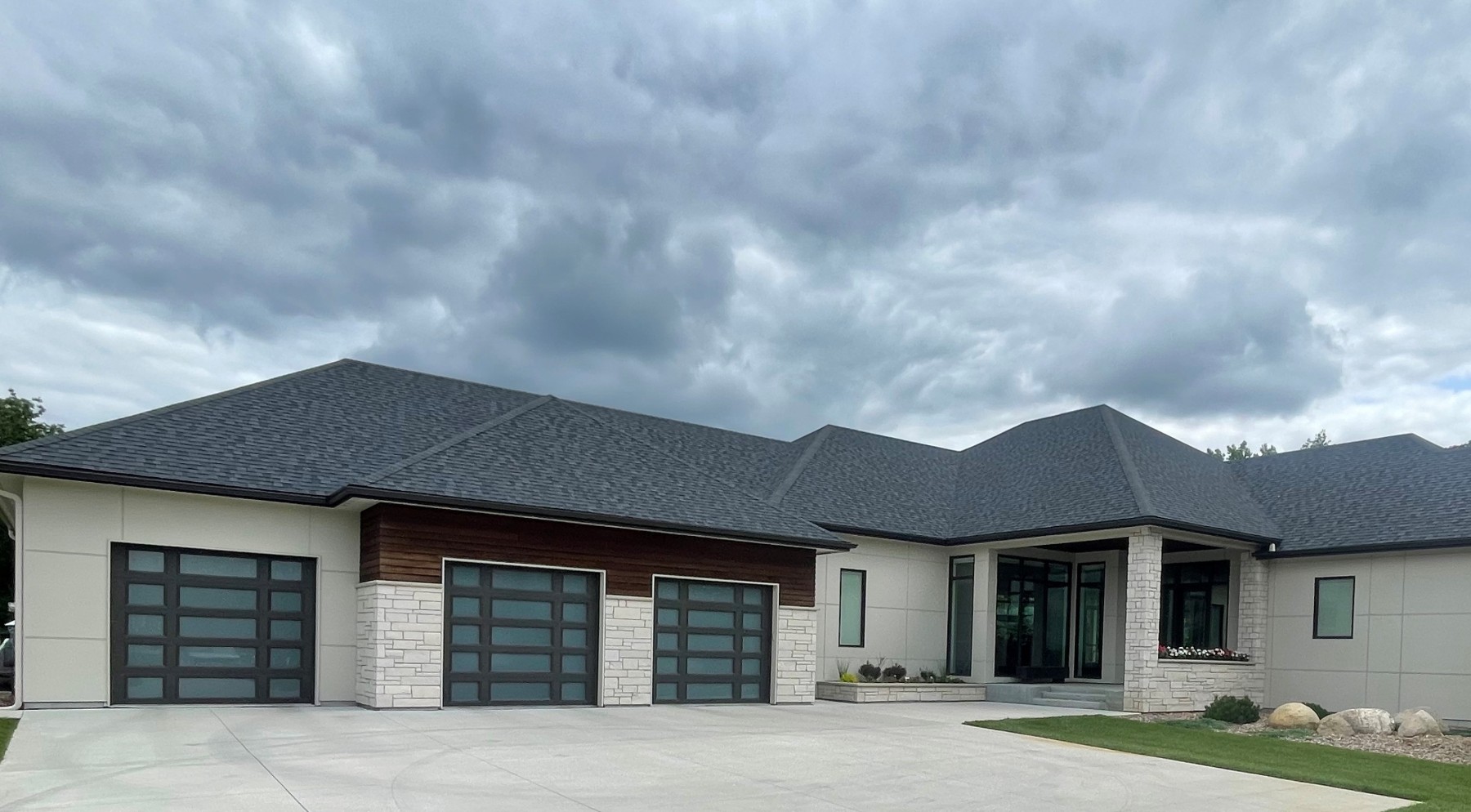 quality-overhead-door-15