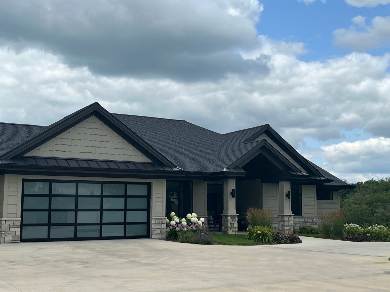 quality-overhead-door-32